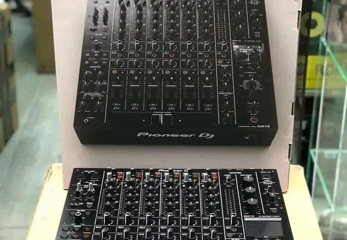 Pioneer CDJ-3000 / CDJ-2000NXS2 /DJM-900NXS2 Mixer