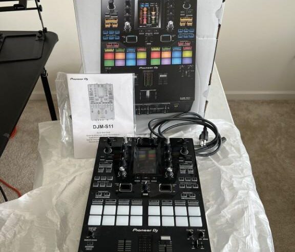 Pioneer CDJ-3000 / CDJ-2000NXS2 /DJM-900NXS2 Mixer