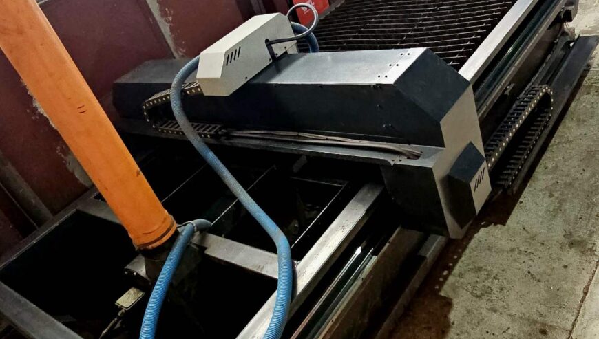 Cnc plazma sa hiper glavom+sistem odimljavanje