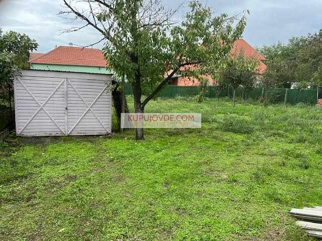 Kuća i gradjevinsko zemljište u centru Požarevca