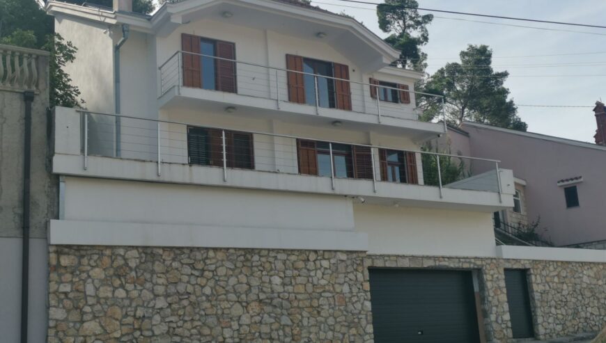 Odlicna kuca na Policama, Trebinje