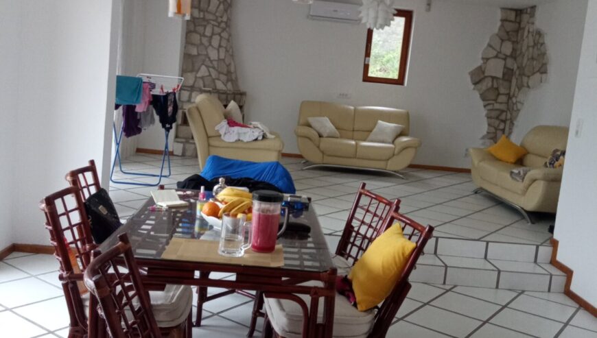 Odlicna kuca na Policama, Trebinje