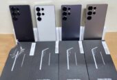 Apple iPhone 16 Pro Max, iPhone 16 Pro, iPhone 16